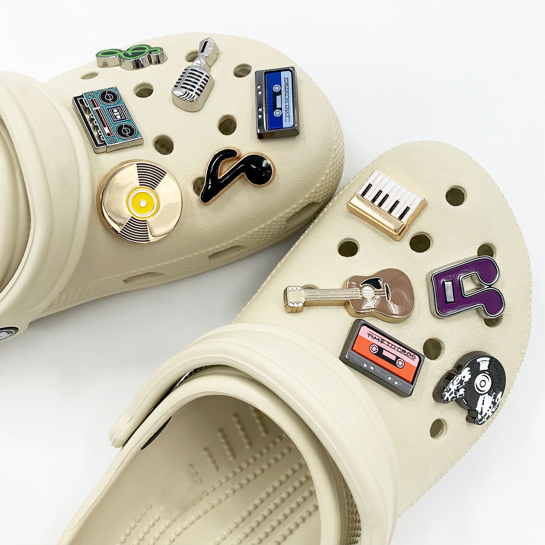 3D 楽器セット靴チャームアクセサリーピアノバイオリン DI - Musical Instrument Tabla のレビューと価格